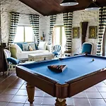 Casa De Pedras Alvas