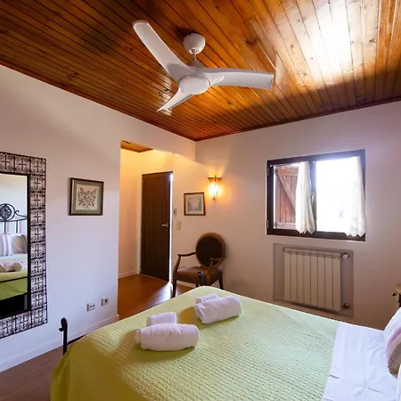 Casa De Pedras Alvas