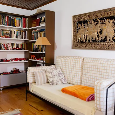 Casa De Pedras Alvas *