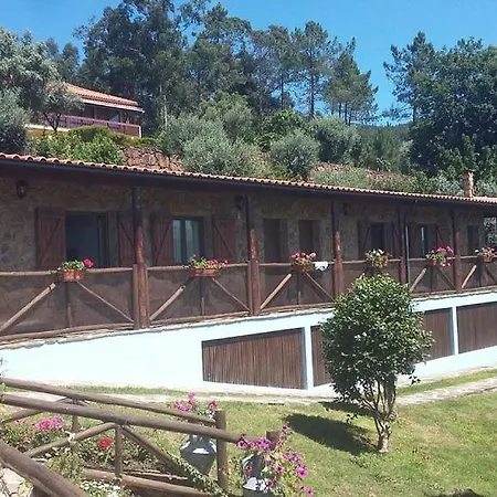 Casa De Pedras Alvas 빌라